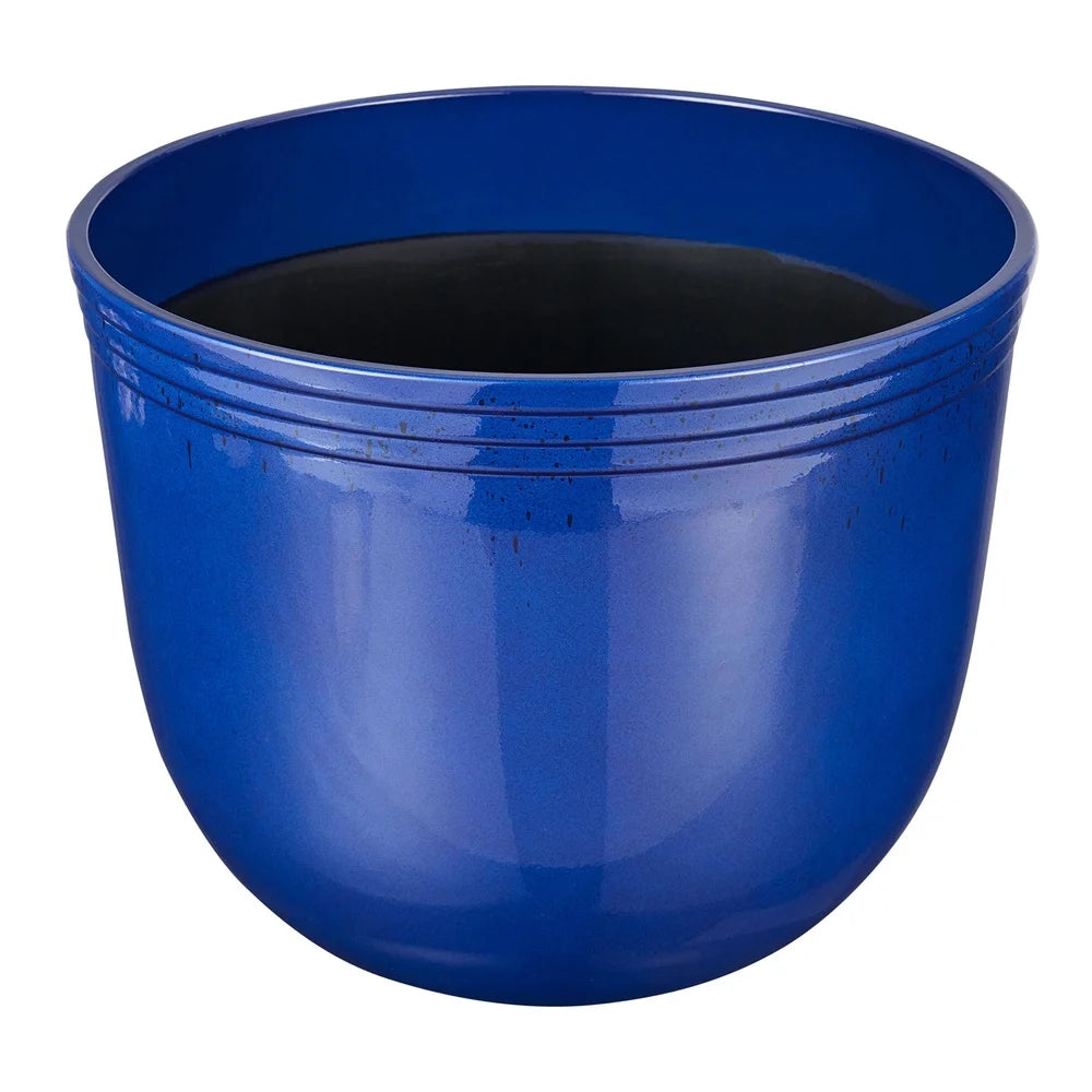 16 Inch Round Plant Pot Lightweight Weather Resistant Planter with Drainage Holes Indoor Outdoor Use Durable Polyethylene