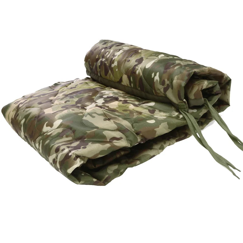 Tactical Army Poncho Liner Camouflage Water Repellent Woobie Quilted Blanket Suitable for Shooting, Hunting